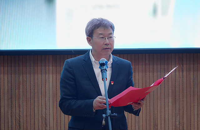 3.李小年讲话.jpg