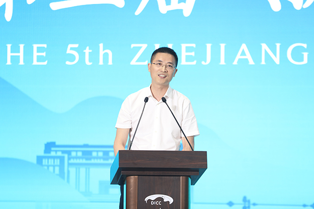 4黄建丰致辞.jpg