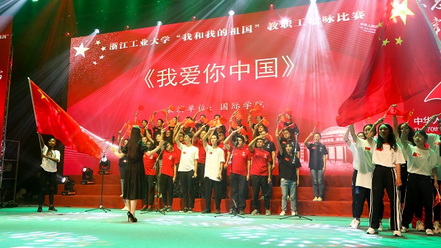 1569671220531016584.jpg B31A7697.jpg