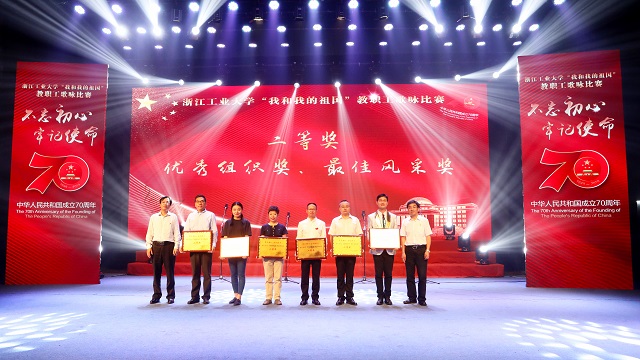 1569671316656076530.jpg B31A7981.jpg